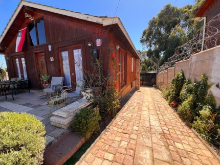Venta De Casa En El Quisco Con Jardín