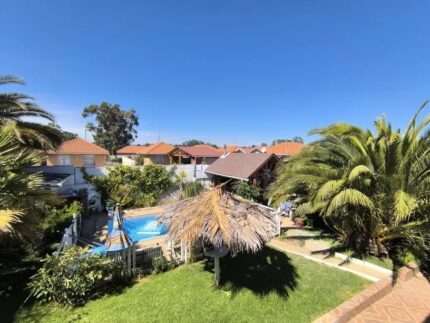 Venta De Casa En Algarrobo Con Piscina